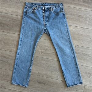 Levis Jeans Mens 36x32 (Fits 33x29) Blue 501 Button Fly Regular Straight Leg